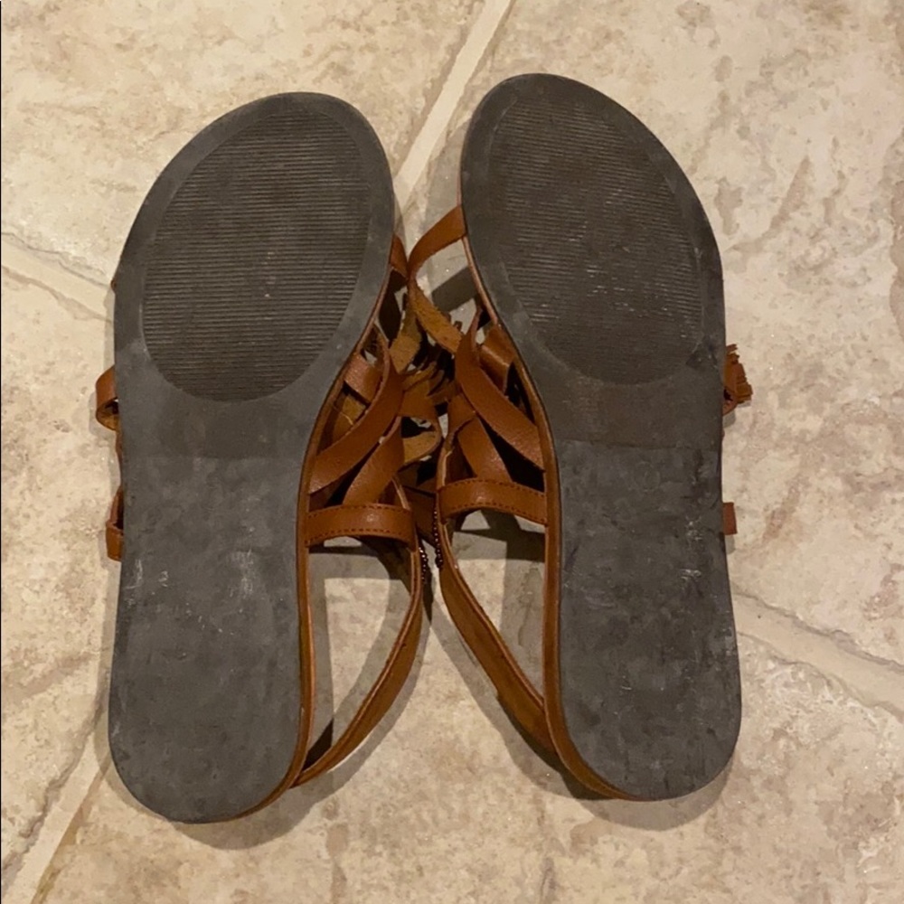 🍉 3/$20 Cute Sandals - Picture 4 of 4